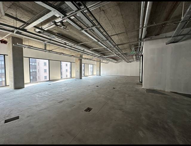 313M² OFFICE TO LET IN SANDOWN